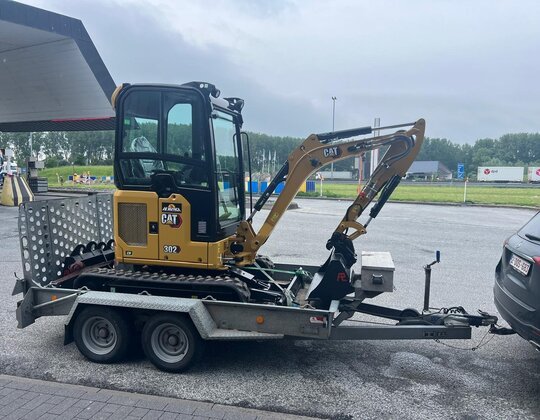 Minigraver CAT 2,2Ton